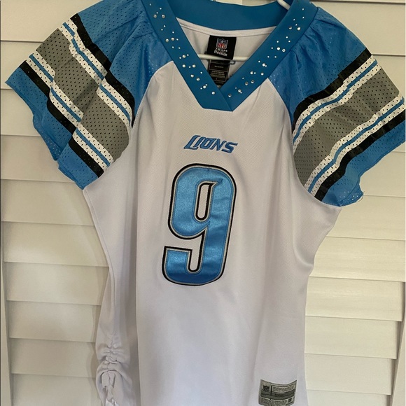 womens lions jersey